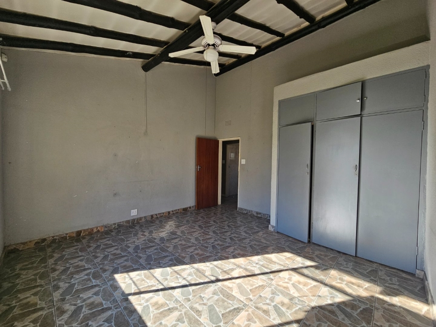 4 Bedroom Property for Sale in Vaalpark Free State